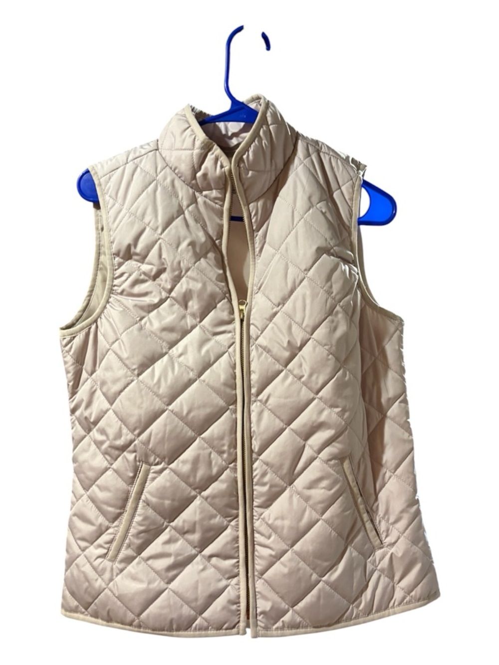 Old Navy Quilted Zip Vest in Light Cream - Picture 2 of 4